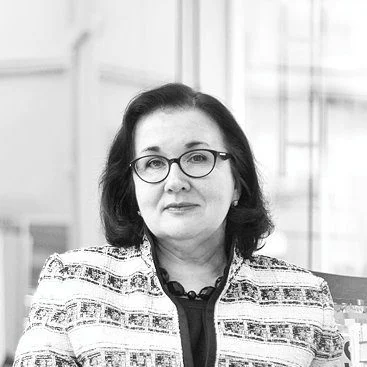 Галина Шарова